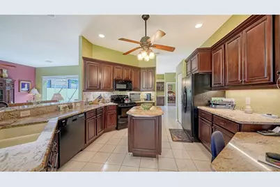 525 Cheval Drive, Venice, FL 34292 - Photo 23