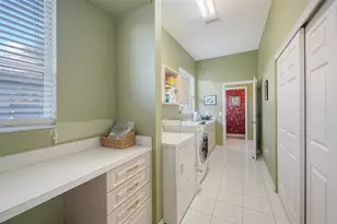 525 Cheval Dr, Venice, FL 34292 - Photo 31