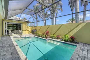 525 Cheval Dr, Venice, FL 34292 - Photo 3