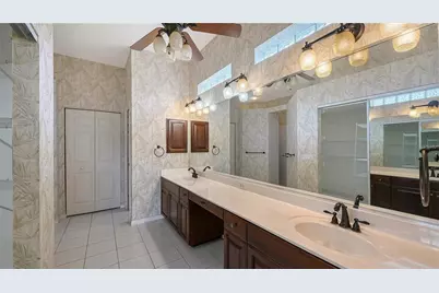 525 Cheval Drive, Venice, FL 34292 - Photo 29