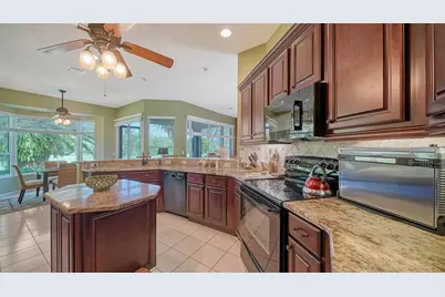 525 Cheval Drive, Venice, FL 34292 - Photo 21