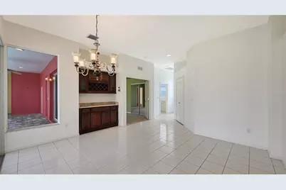 525 Cheval Drive, Venice, FL 34292 - Photo 9