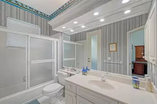 525 Cheval Dr, Venice, FL 34292 - Photo 35