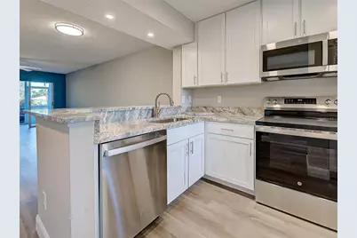 429 Cerromar Lane #352, Venice, FL 34293 - Photo 9