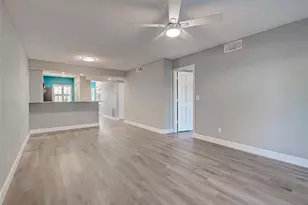 429 Cerromar Ln, Venice, FL 34293 - Photo 7