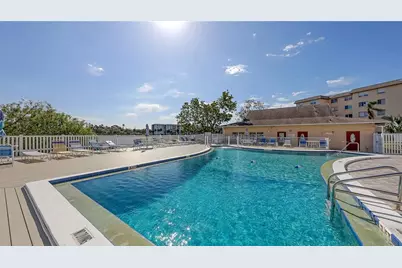 3845 Lake Bayshore Drive #F103, Bradenton, FL 34205 - Photo 27