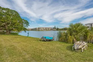 3845 Lake Bayshore Dr, Bradenton, FL 34205 - Photo 35