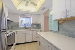 3845 Lake Bayshore Dr, Bradenton, FL 34205 - Photo 17