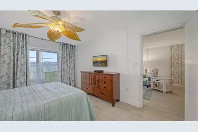 3845 Lake Bayshore Drive #F103, Bradenton, FL 34205 - Photo 19