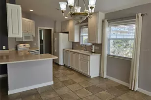 5943 Benevento Dr, Sarasota, FL 34238 - Photo 9