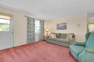 595 Circlewood Dr, Venice, FL 34293 - Photo 9