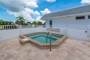 595 Circlewood Dr, Venice, FL 34293 - Photo 49