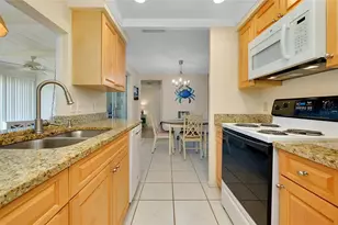 595 Circlewood Dr, Venice, FL 34293 - Photo 17