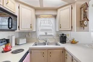 1475 Flamingo Dr, Englewood, FL 34224 - Photo 11