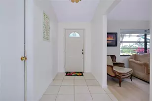 990 Sea Fox Rd, Venice, FL 34293 - Photo 3