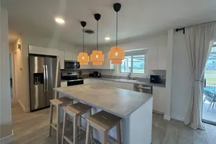 65 Oakland Hills Pl, Rotonda West, FL 33947 - Photo 9