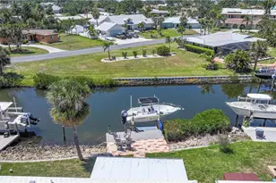 120 Villa Dr, Osprey, FL 34229 - Photo 3