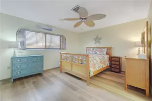 120 Villa Dr, Osprey, FL 34229 - Photo 27