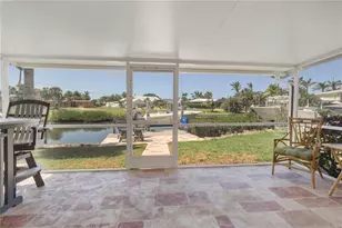 120 Villa Dr, Osprey, FL 34229 - Photo 9