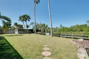 610 Alligator Dr, Venice, FL 34293 - Photo 85