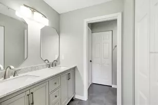 809 Montrose Dr, Venice, FL 34293 - Photo 19