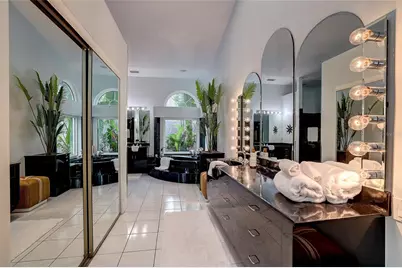 181 S Auburn Road, Venice, FL 34292 - Photo 35