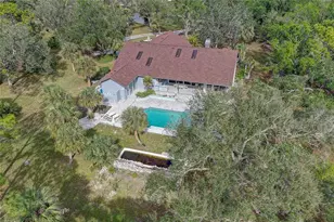 181 S Auburn Rd, Venice, FL 34292 - Photo 91