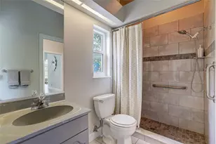 181 S Auburn Rd, Venice, FL 34292 - Photo 41