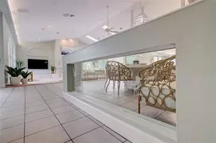 181 S Auburn Rd, Venice, FL 34292 - Photo 49