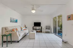 360 Base Ave E, Venice, FL 34285 - Photo 21