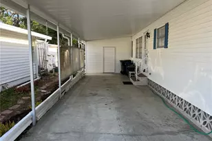 411 Cervina Dr N, Venice, FL 34285 - Photo 9