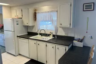 411 Cervina Dr N, Venice, FL 34285 - Photo 21