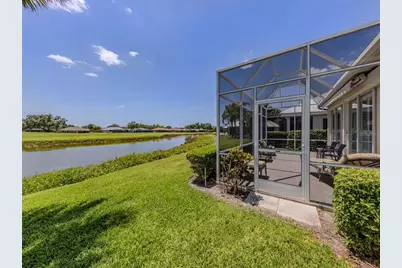 553 Fallbrook Drive, Venice, FL 34292 - Photo 25