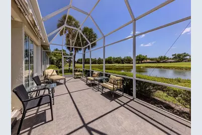 553 Fallbrook Drive, Venice, FL 34292 - Photo 7