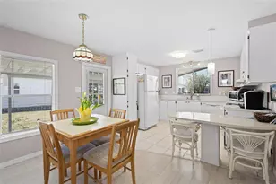 925 Iglesia Dr, North Port, FL 34287 - Photo 5