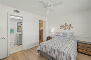 708 Tamiami Trail S, Venice, FL 34285 - Photo 23