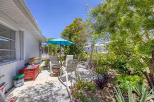 8701 Pickwick Rd, North Port, FL 34287 - Photo 35