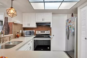 8701 Pickwick Rd, North Port, FL 34287 - Photo 15