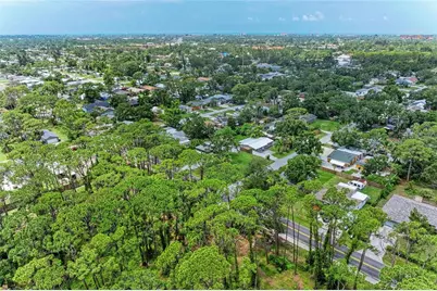 5106 S Lockwood Ridge Road, Sarasota, FL 34231 - Photo 5