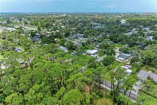 5106 S Lockwood Ridge Rd, Sarasota, FL 34231 - Photo 5