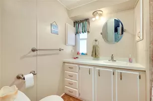 881 Grado Dr, Venice, FL 34285 - Photo 23