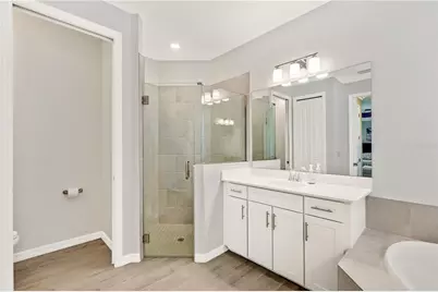 12584 Wellen Golf Street, Venice, FL 34293 - Photo 21