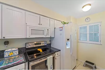 950 Tarpon Center Drive #504, Venice, FL 34285 - Photo 11