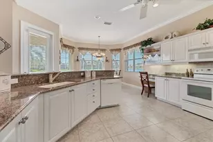 4403 Via Del Villetti Dr, Venice, FL 34293 - Photo 13