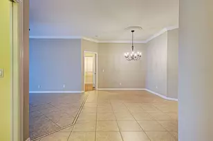 912 Barclay Ct, Venice, FL 34293 - Photo 9