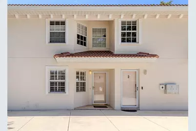 528 W Venice Avenue #1, Venice, FL 34285 - Photo 3