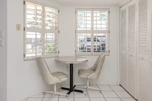 528 W Venice Ave, Venice, FL 34285 - Photo 7