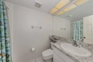 528 W Venice Ave, Venice, FL 34285 - Photo 23