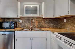 701 Barcelona Ave, Venice, FL 34285 - Photo 31