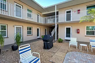 701 Barcelona Ave, Venice, FL 34285 - Photo 7